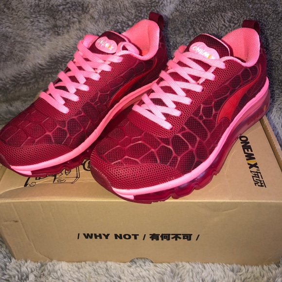 Onemix women’s air cushion running shoes - Picture 1 of 7